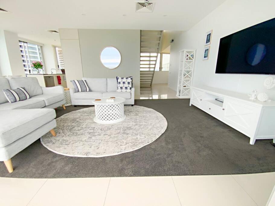 Air On Broadbeach Beachfront 2Level Stunning Apartment With 180 Degree Views Χρυσή Ακτή Εξωτερικό φωτογραφία